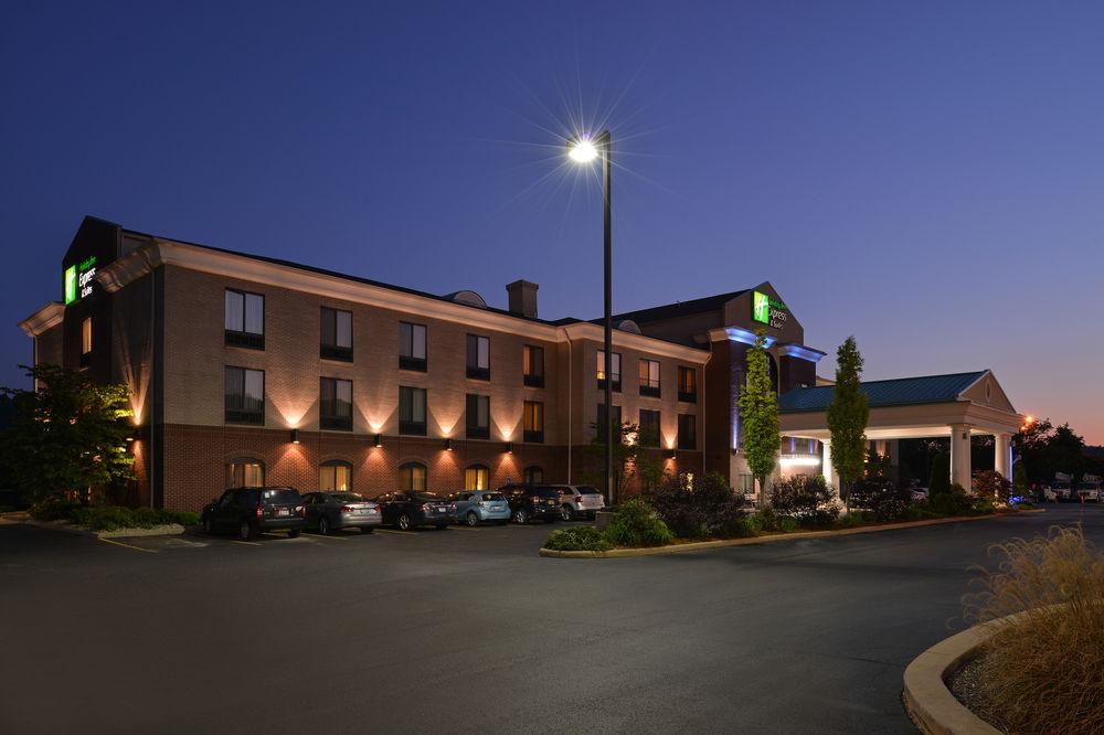Holiday Inn Express Hotel & Suites Athens By Ihg מראה חיצוני תמונה