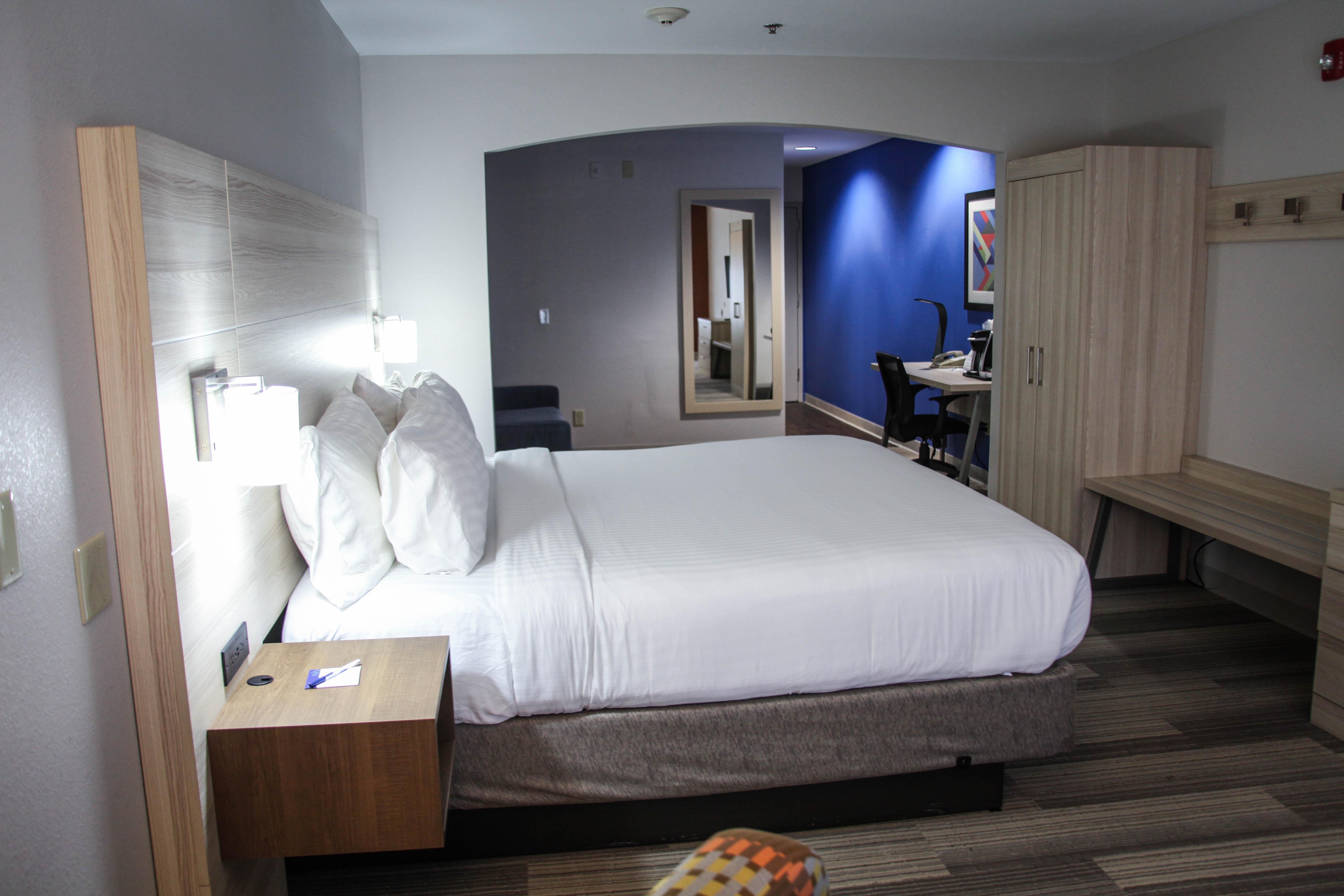 Holiday Inn Express Hotel & Suites Athens By Ihg מראה חיצוני תמונה