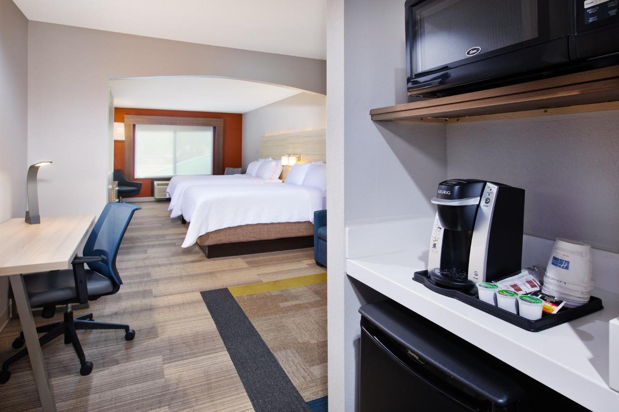 Holiday Inn Express Hotel & Suites Athens By Ihg מראה חיצוני תמונה